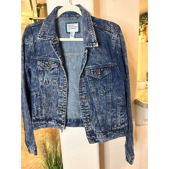 Forever 21 Premium Denim Classic Jean Jacket Los Angeles M 6-8 - Picture 4 of 6